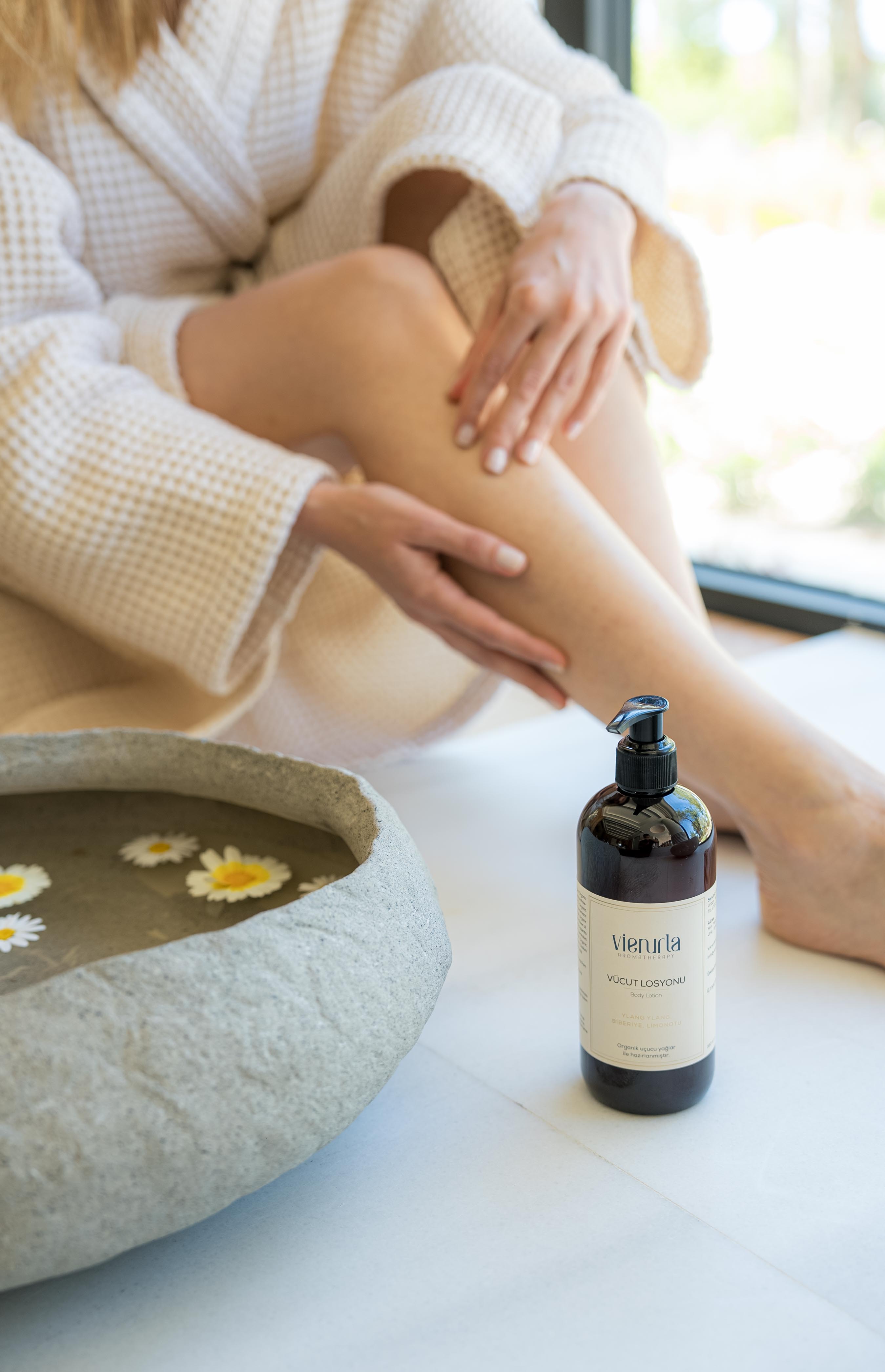 Limonotu & Ylang Ylang & Biberiye Aromaterapötik Etkili Vücut Losyonu