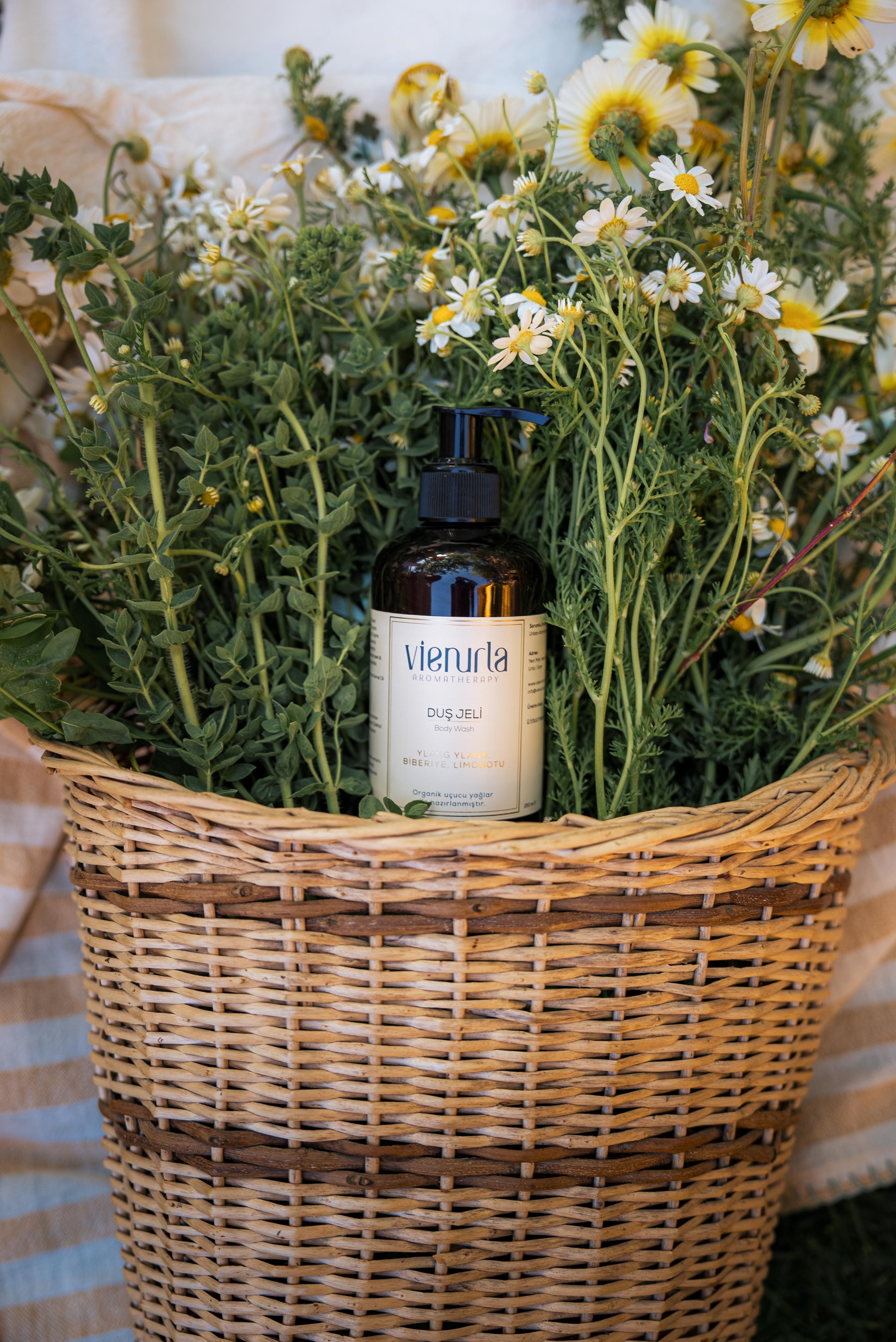 Limonotu & Ylang Ylang & Biberiye Aromaterapötik Etkili Duş Jeli