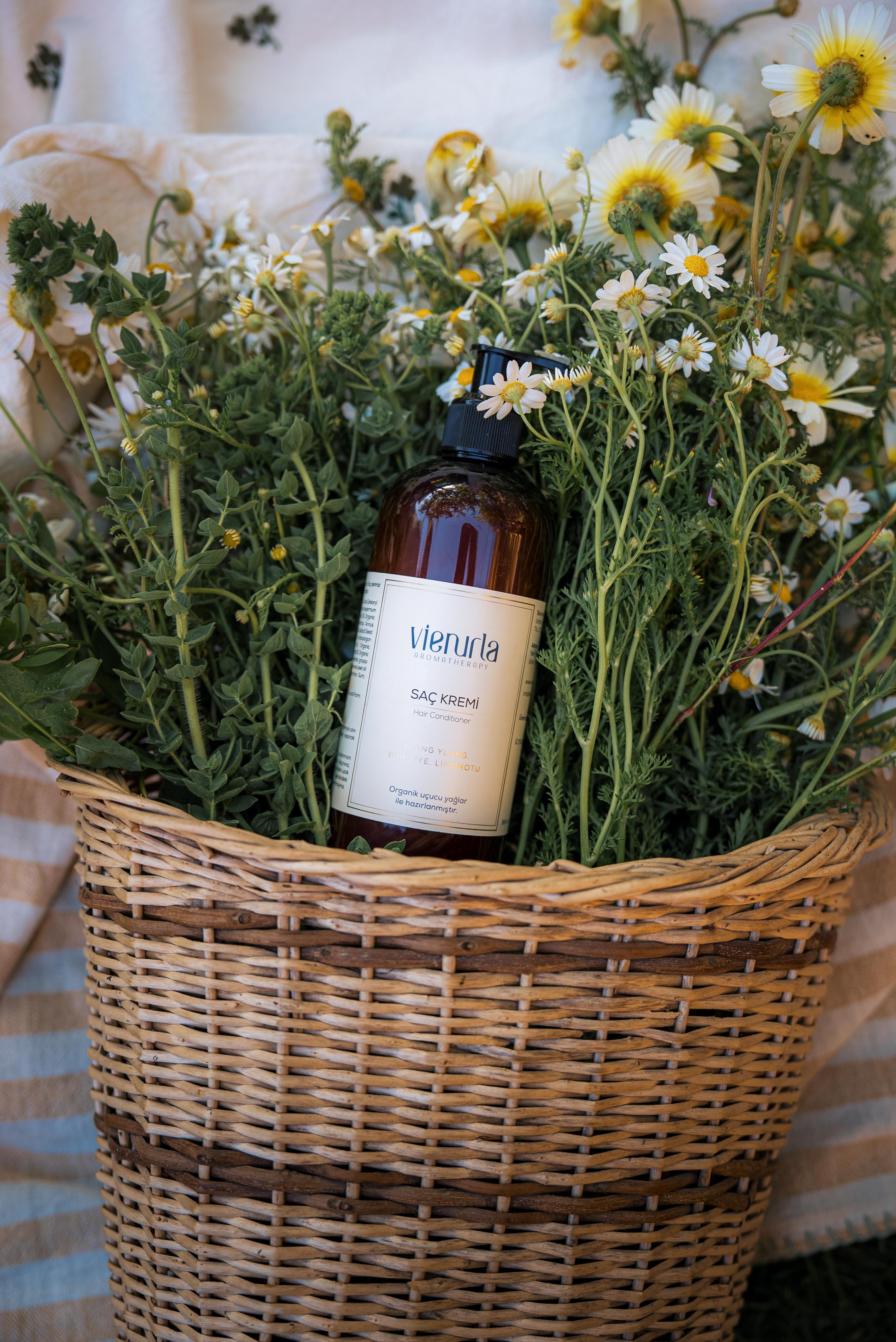 Limonotu & Ylang Ylang & Biberiye Aromaterapötik Etkili Saç Kremi