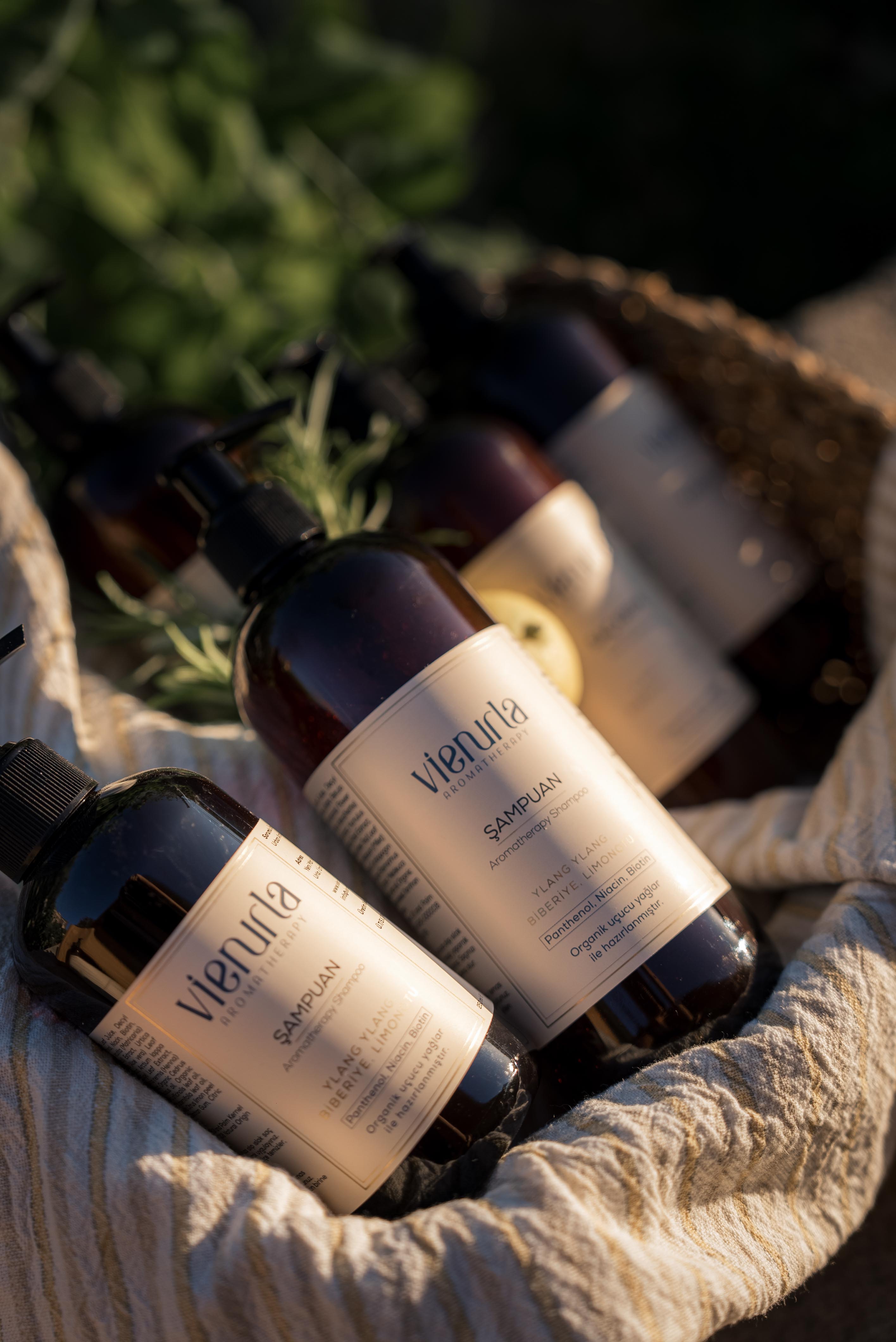 Limonotu & Ylang Ylang & Biberiye Aromaterapötik Etkili Şampuan