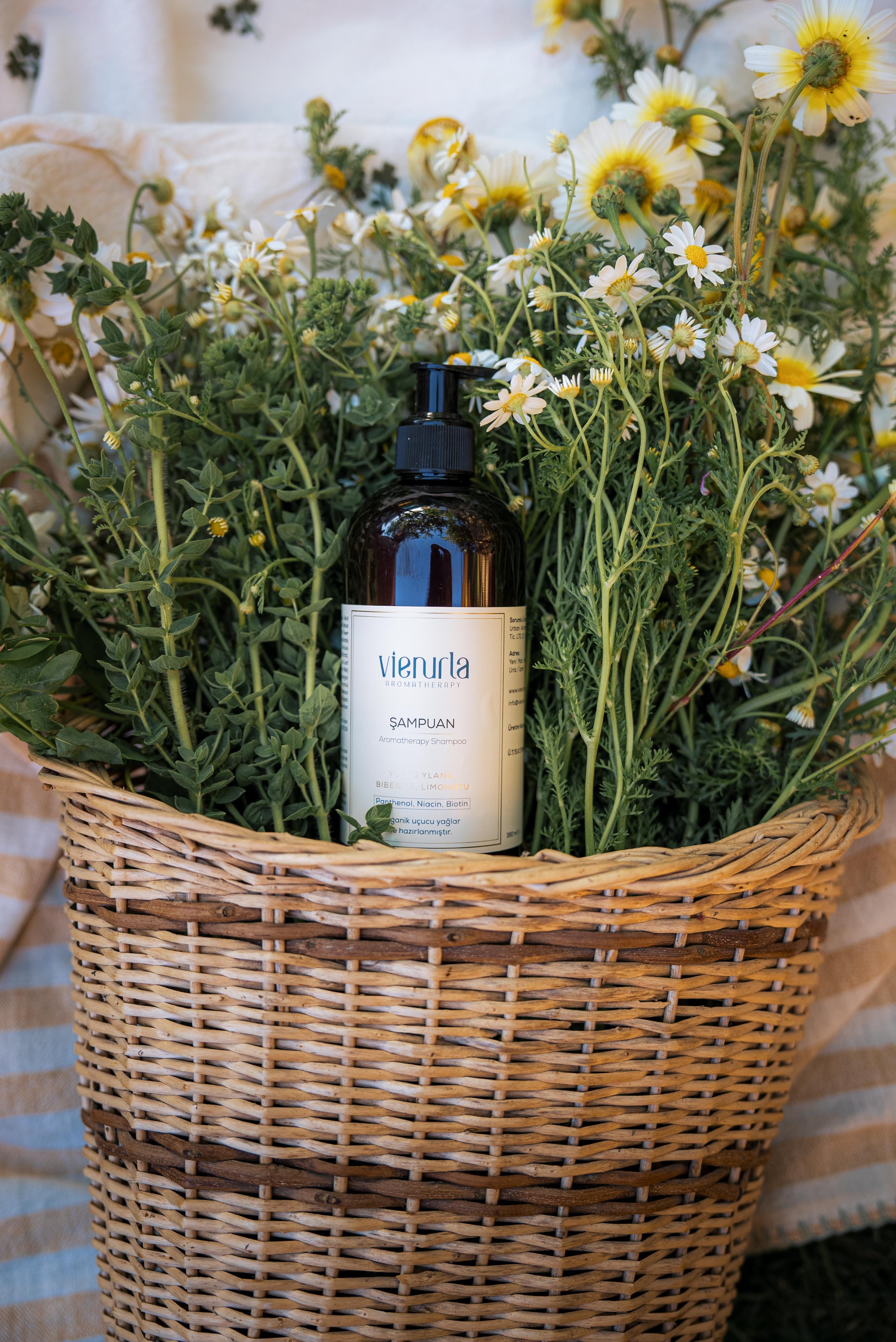 Limonotu & Ylang Ylang & Biberiye Aromaterapötik Etkili Şampuan