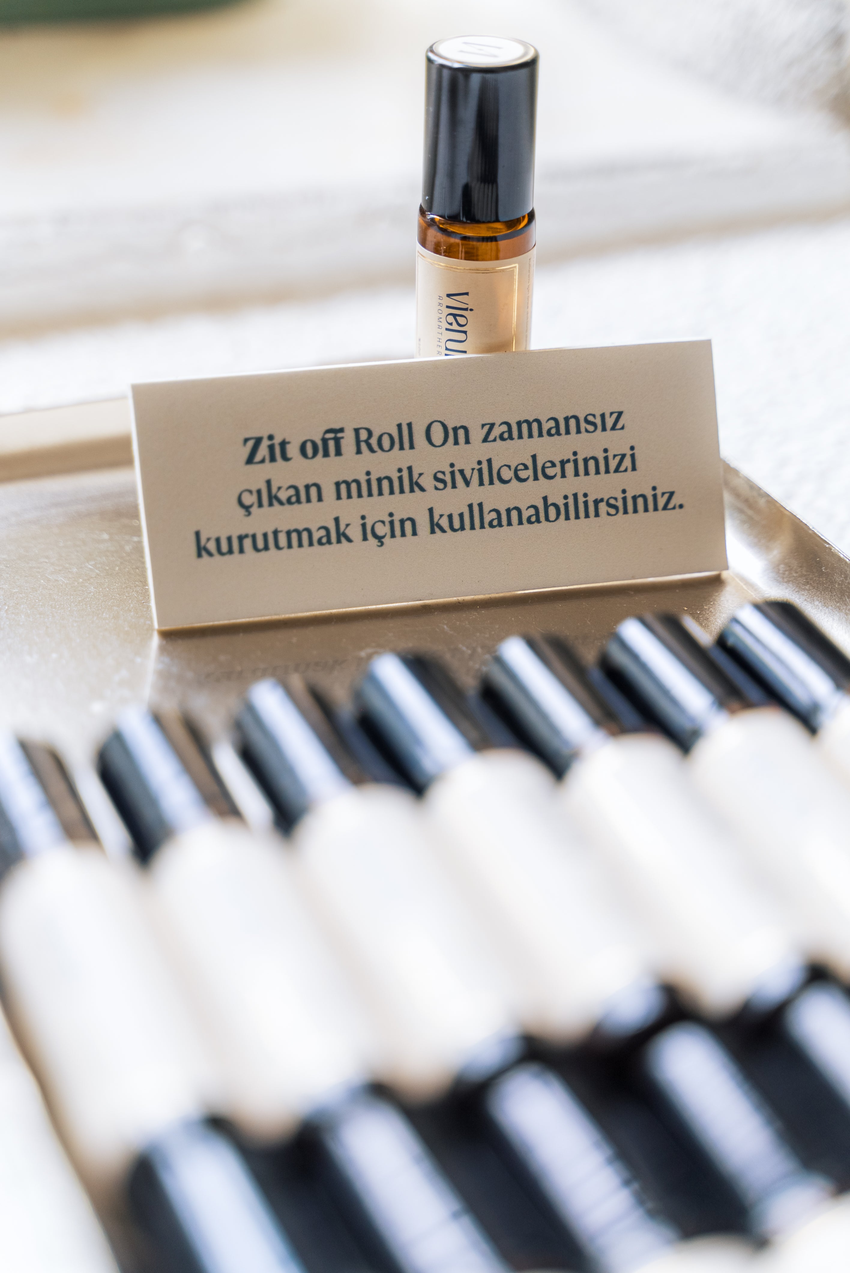 Zit-Off Roll On